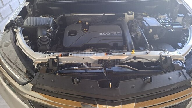 Chevrolet Equinox-12