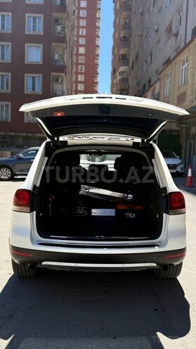 Volkswagen Touareg-8