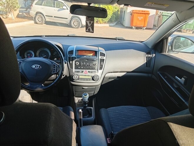 Kia Ceed-3