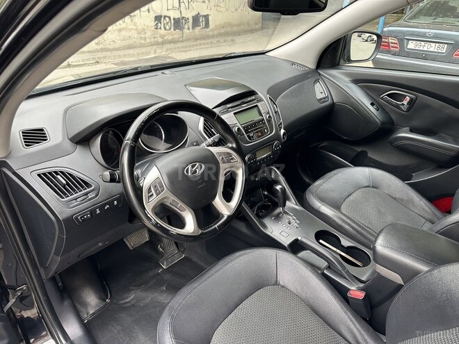 Hyundai ix35-6