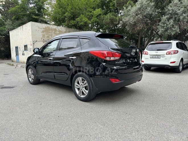 Hyundai ix35-8