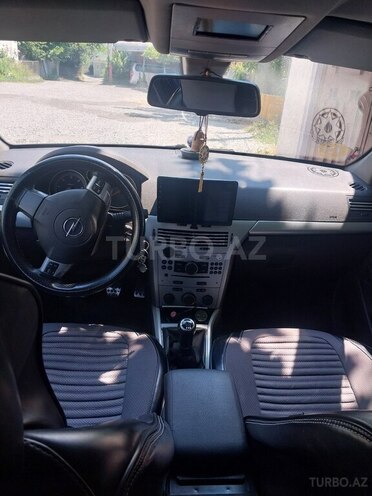 Opel Astra-4