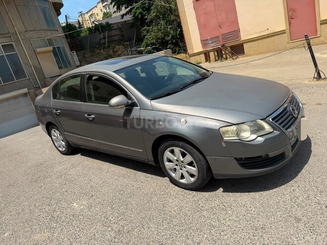 Volkswagen Passat-2