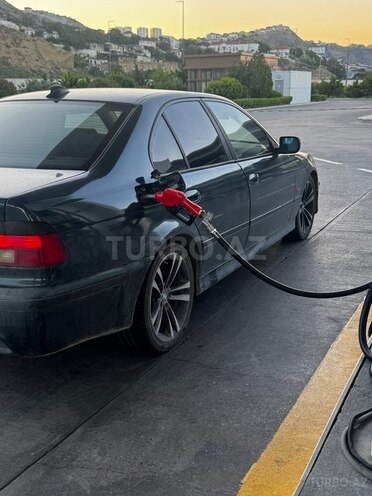BMW 523-19