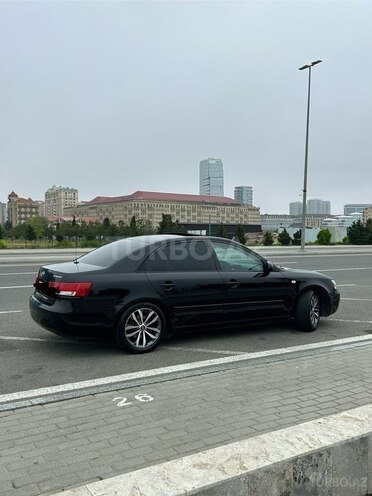 Hyundai Sonata-5