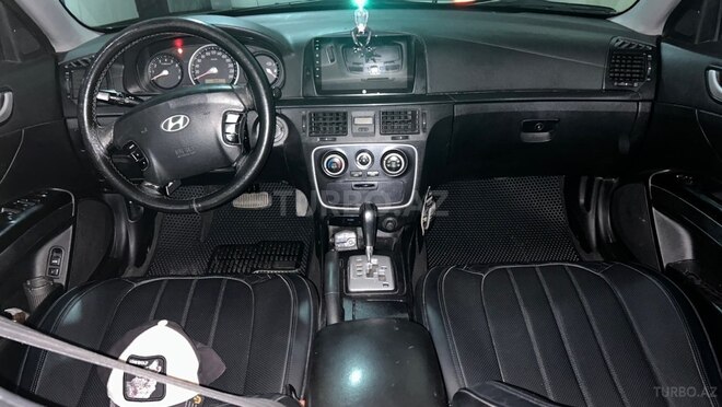 Hyundai Sonata-10