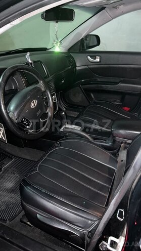 Hyundai Sonata-12
