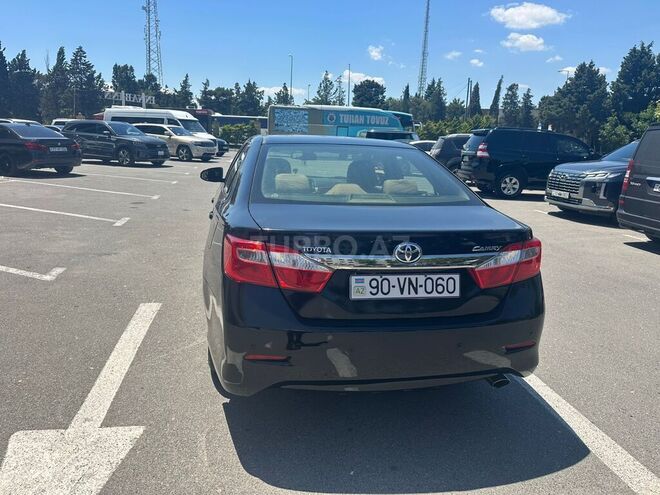 Toyota Camry-2