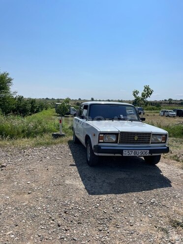 LADA (VAZ) 2107-10