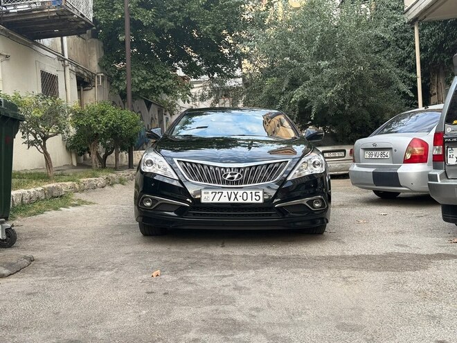 Hyundai Grandeur-8