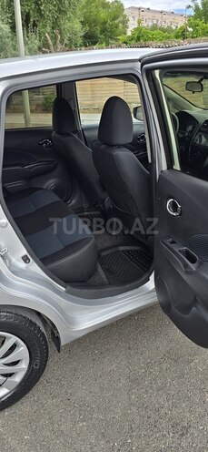 Nissan Versa Note-13