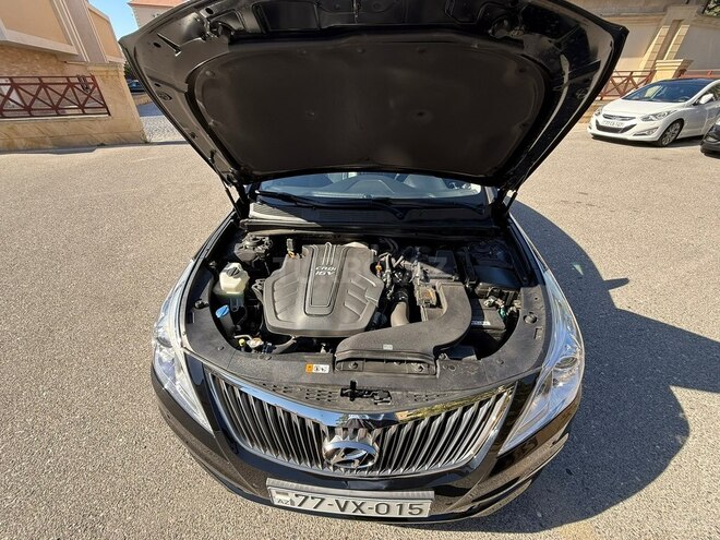 Hyundai Grandeur-10