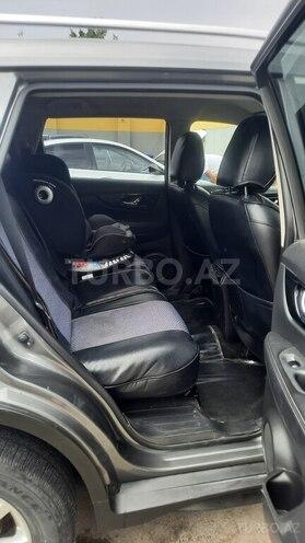 Nissan X-Trail-12