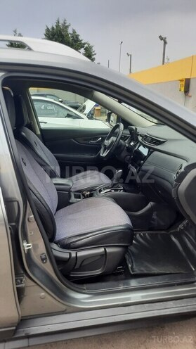 Nissan X-Trail-11