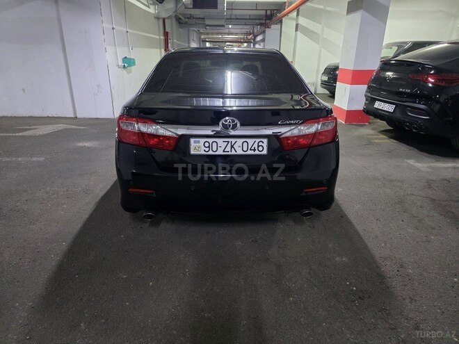 Toyota Camry-2