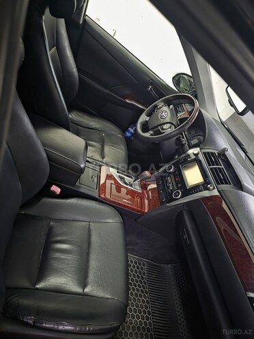 Toyota Camry-7