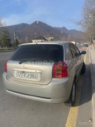 Toyota Corolla-4