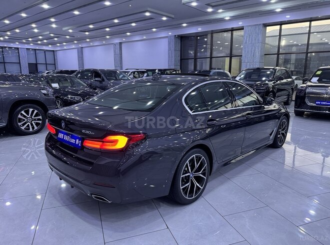 BMW 530e-5