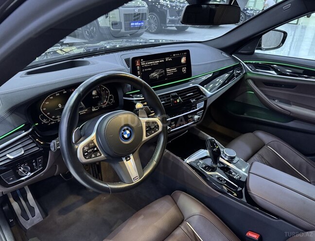 BMW 530e-9