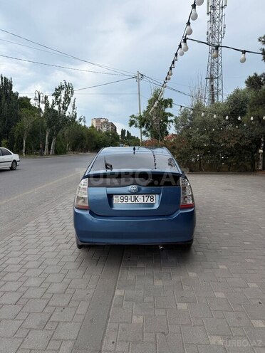 Toyota Prius-6