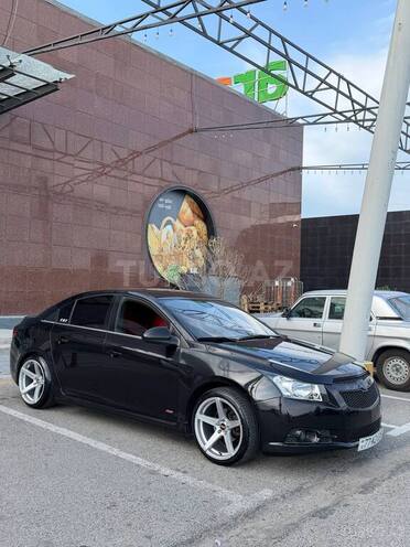 Chevrolet Cruze-1