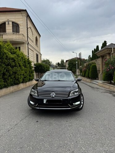 Volkswagen Passat-2