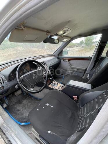 Mercedes C 180-3