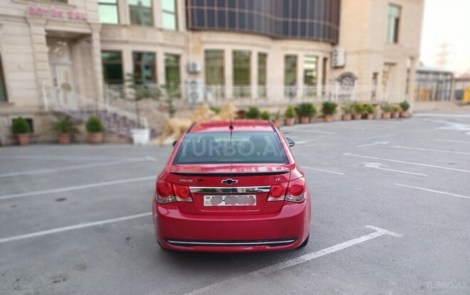 Chevrolet Cruze-6
