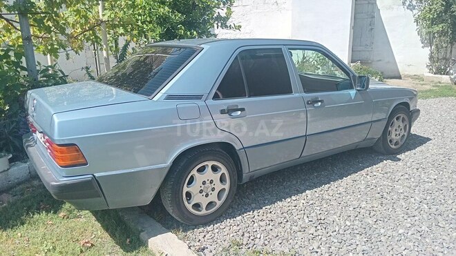 Mercedes 190-3