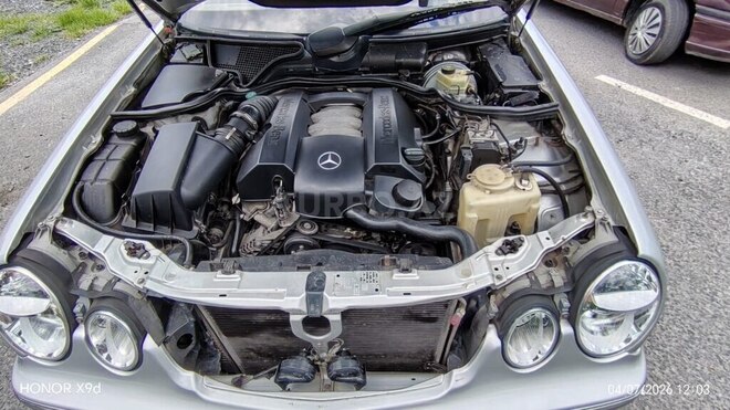 Mercedes E 280-15