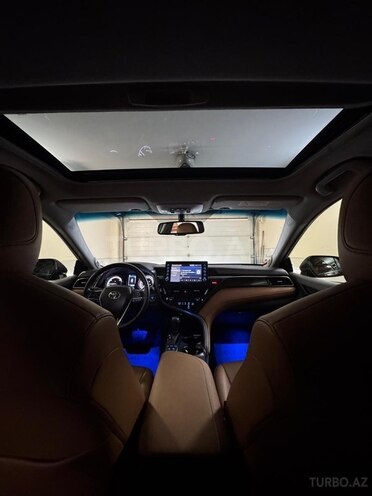 Toyota Camry-3