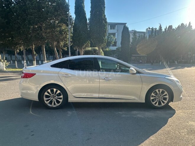 Hyundai Grandeur-3