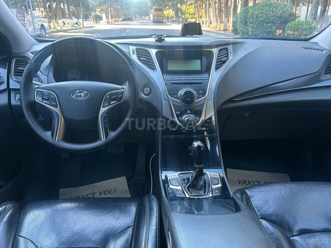 Hyundai Grandeur-15