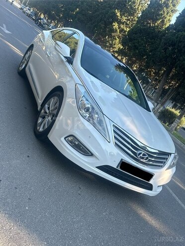 Hyundai Grandeur-19