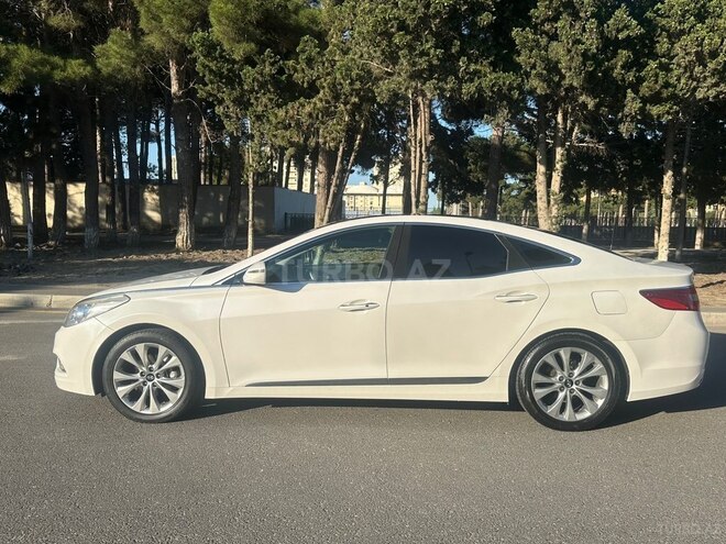 Hyundai Grandeur-12