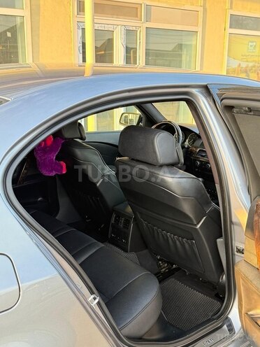 BMW 530-11