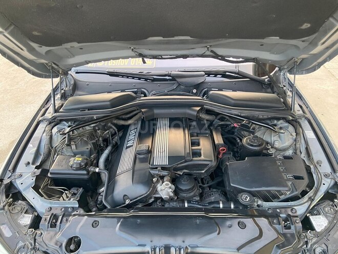 BMW 530-12