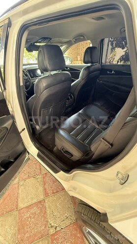 Kia Sorento-6