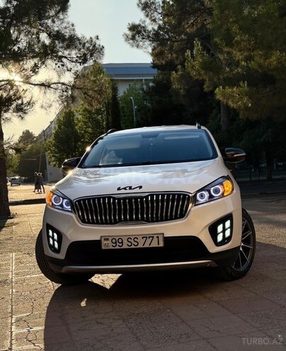 Kia Sorento-1