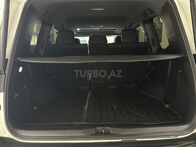 Toyota Land Cruiser-17