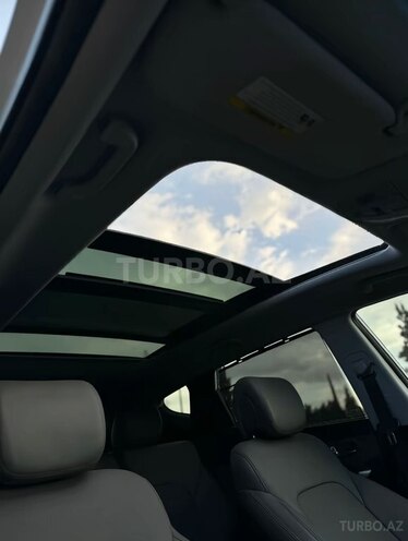Hyundai Santa Fe-14