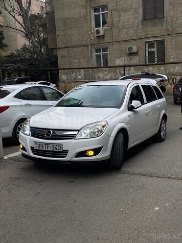 Opel Astra-2