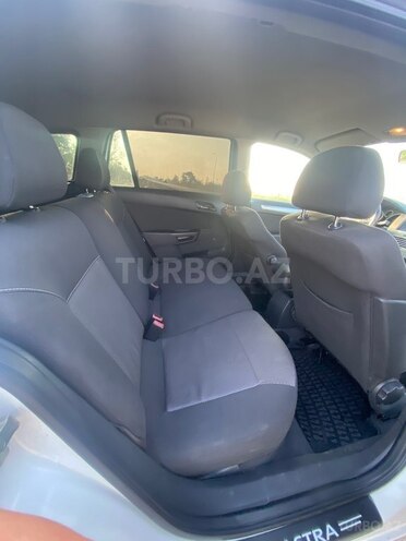 Opel Astra-18
