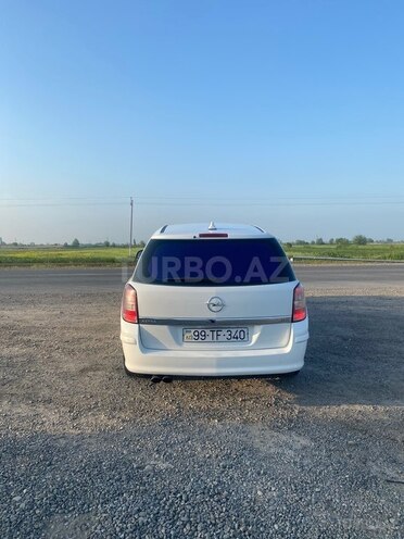 Opel Astra-13