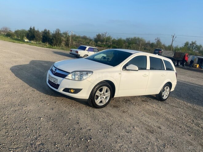 Opel Astra-12