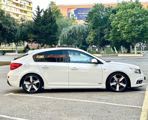 Chevrolet Cruze-7