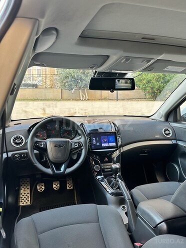 Chevrolet Cruze-6