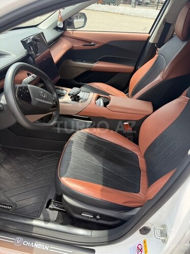 Changan Qiyuan A05-9