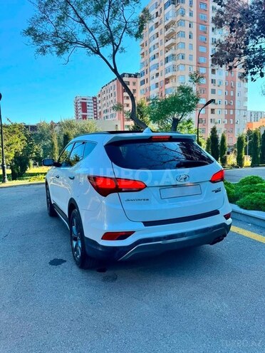 Hyundai Santa Fe-7
