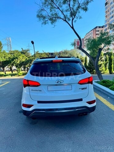 Hyundai Santa Fe-6